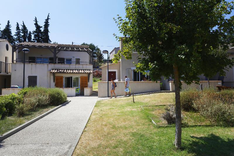 Garden & City Mont-Ventoux Malaucene Aparthotel Exterior photo